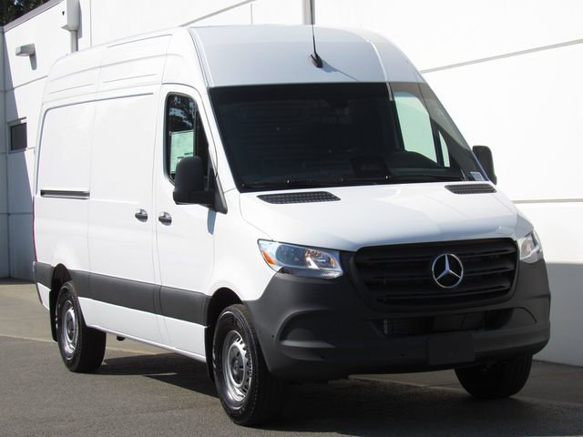 New 2025 Mercedes-Benz Sprinter 2500 image 2