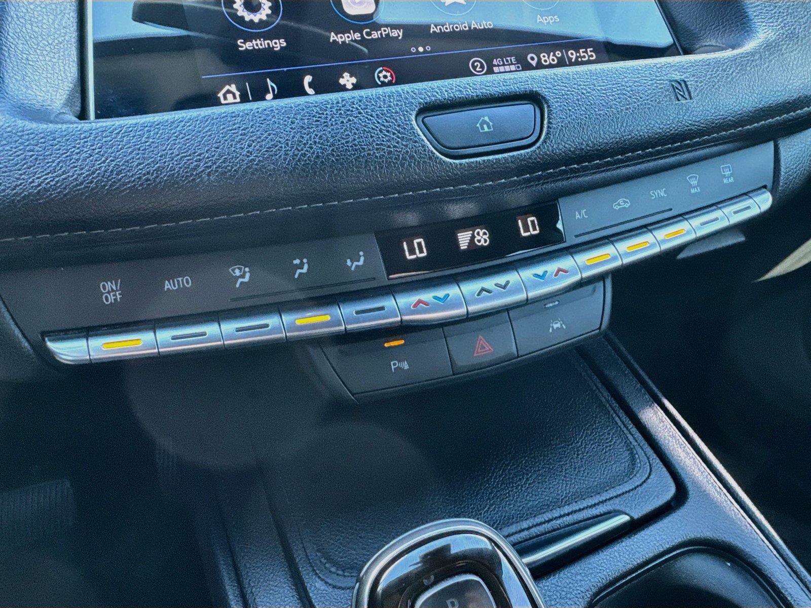 Used 2020 Cadillac XT4 Premium Luxury w/ Driver Awareness Package FWD image 19