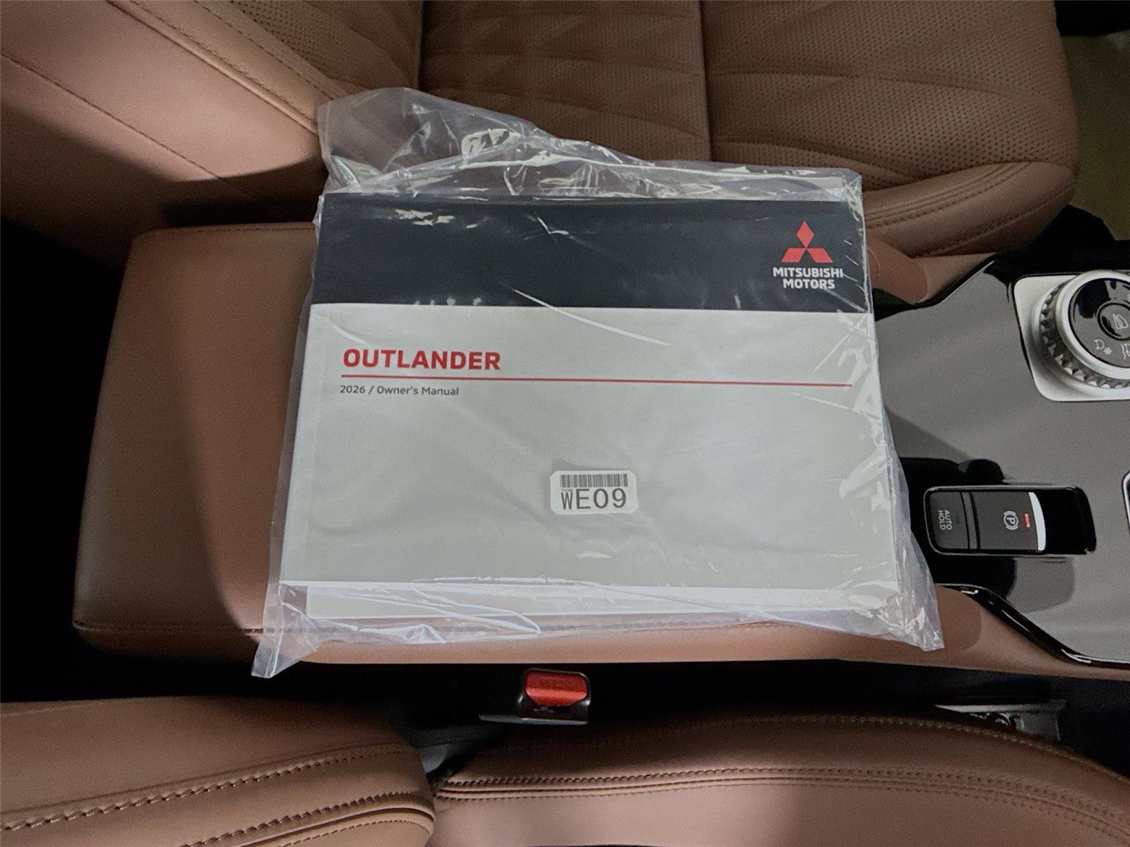 New 2026 Mitsubishi Outlander SEL image 25