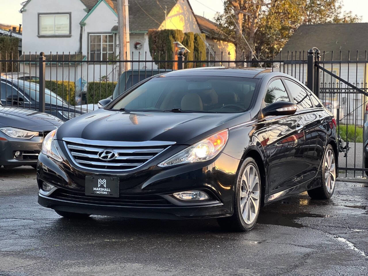 Used 2014 Hyundai Sonata Limited w/ Technology Package 05 image 3