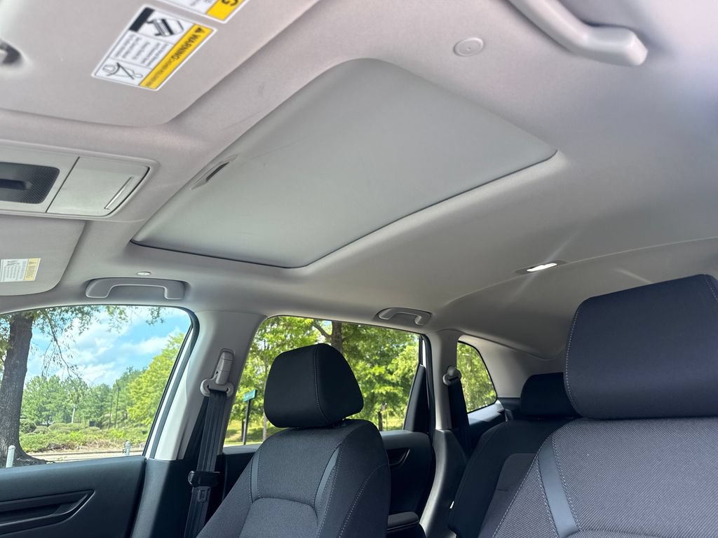Used 2025 Honda CR-V EX image 31