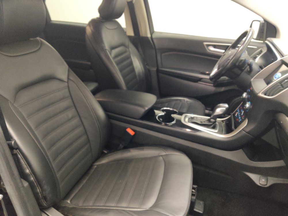 Used 2017 Ford Edge SEL w/ Equipment Group 201A image 21
