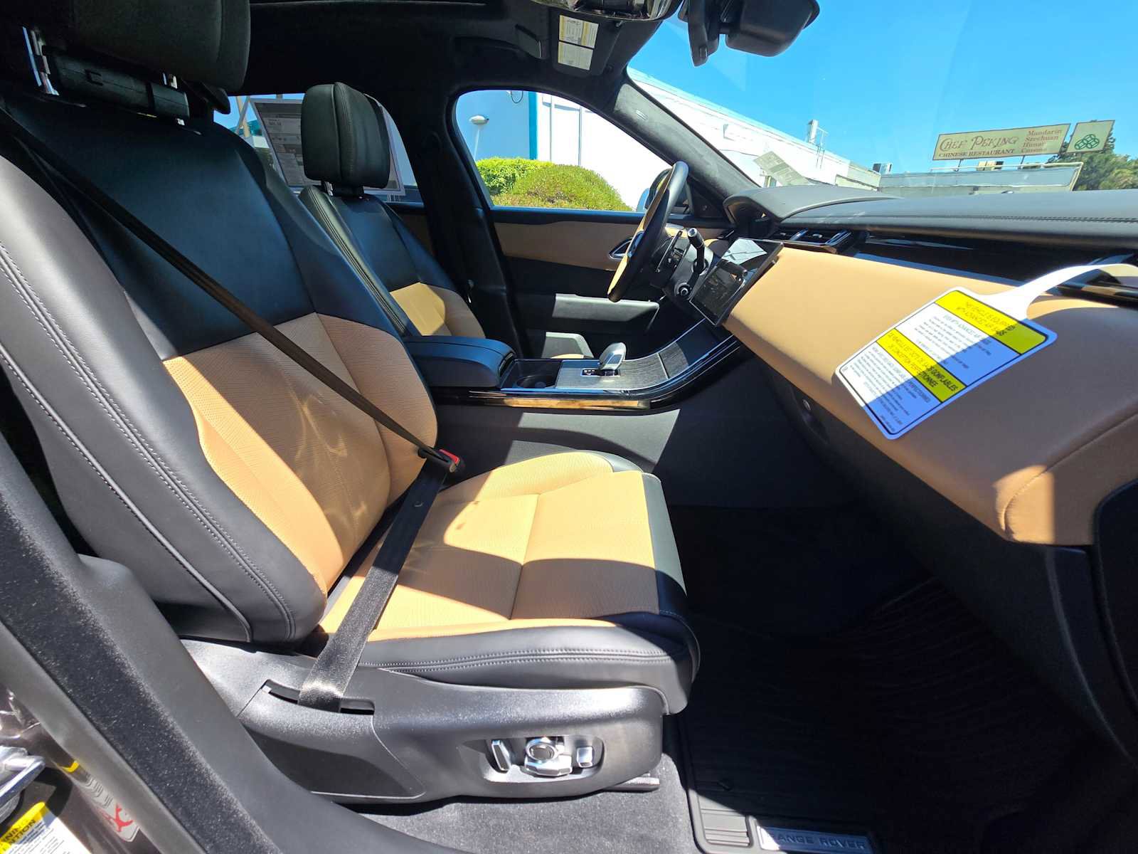 New 2026 Land Rover Range Rover Velar Autobiography image 11