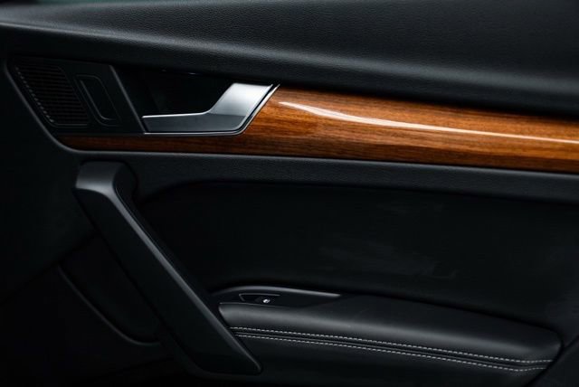 Used 2023 Audi Q5 2.0T Premium Plus w/ Premium Plus Package image 26