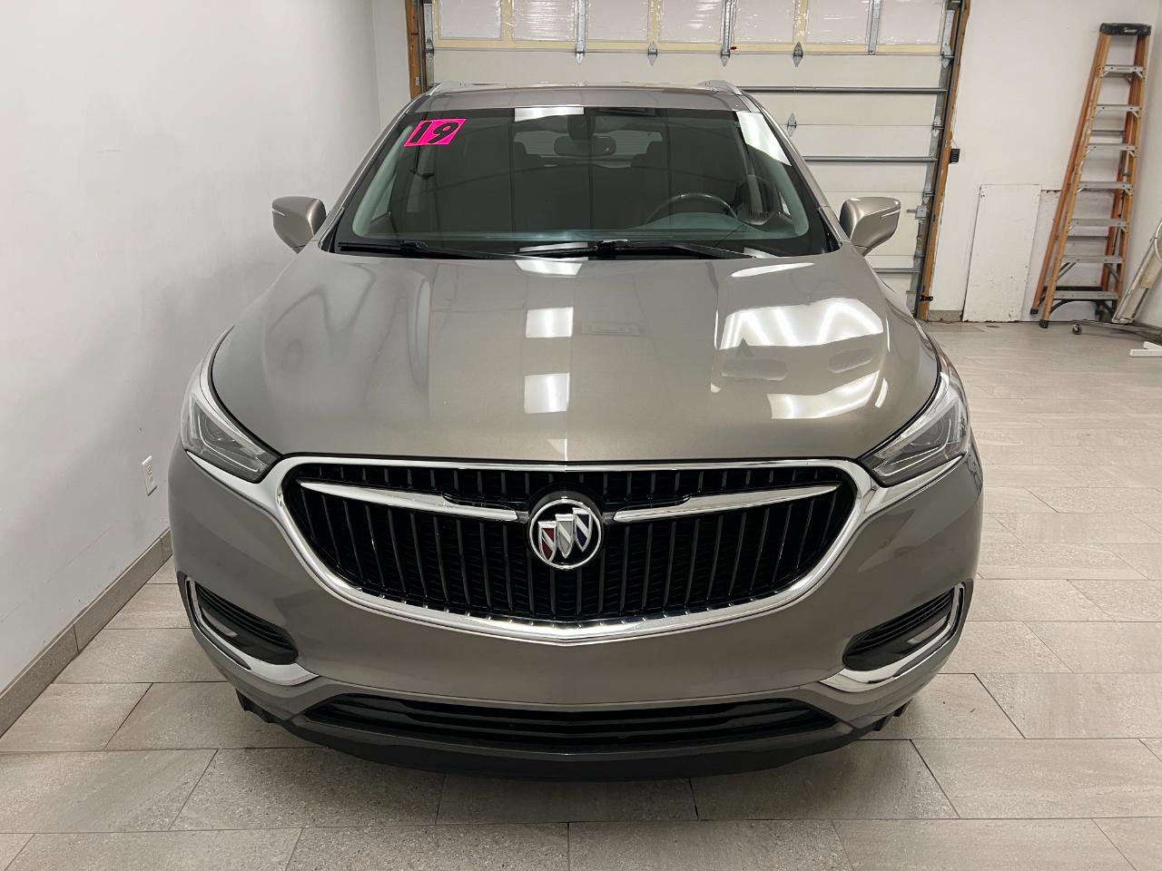 Used 2019 Buick Enclave Essence FWD image 10