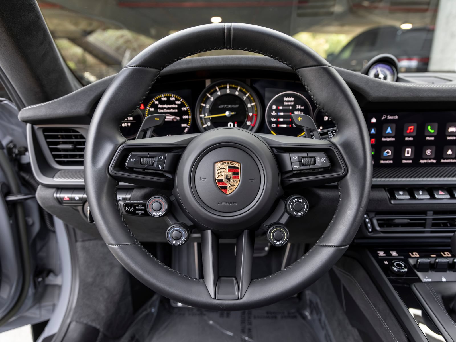 Certified 2023 Porsche 911 GT3 RS RWD image 43