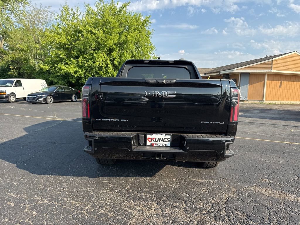 New 2025 GMC Sierra EV Denali image 4