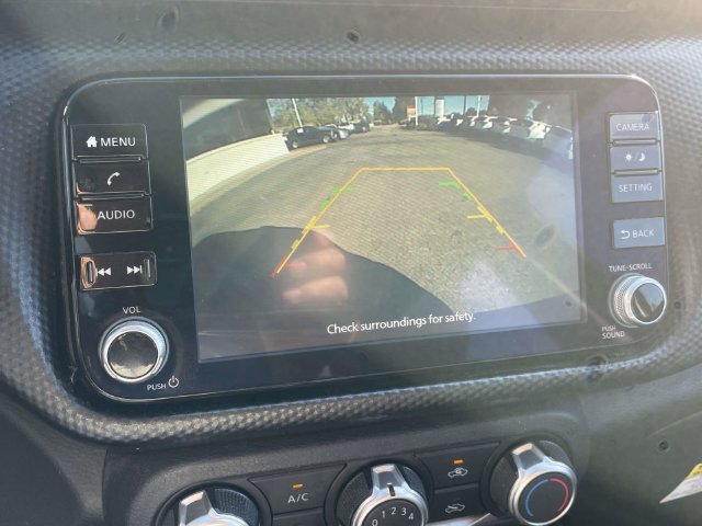 Used 2023 Nissan Kicks SV FWD image 27