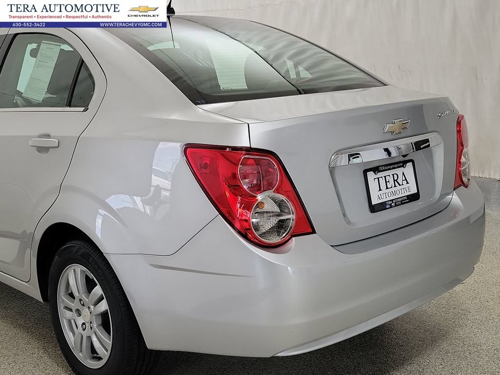 Used 2016 Chevrolet Sonic LT FWD image 6