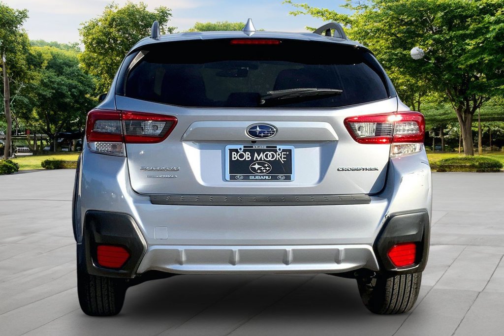 Used 2020 Subaru Crosstrek 2.0i Premium w/ Moonroof Package 2 AWD/4WD image 5