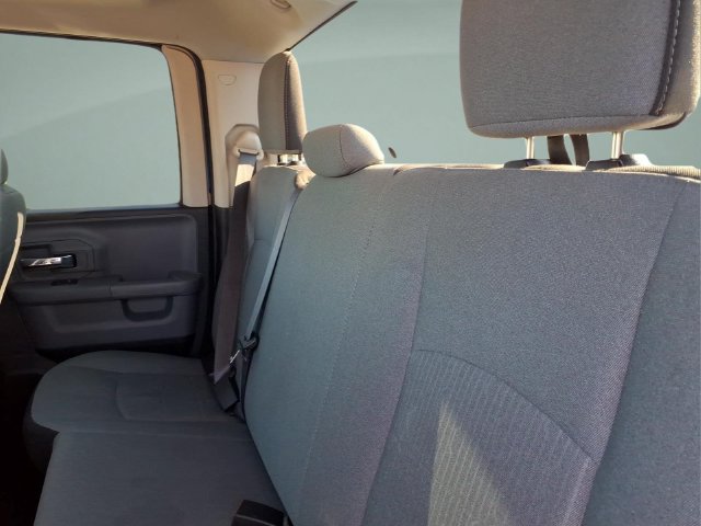 Used 2024 RAM 1500 Classic SLT AWD/4WD image 17