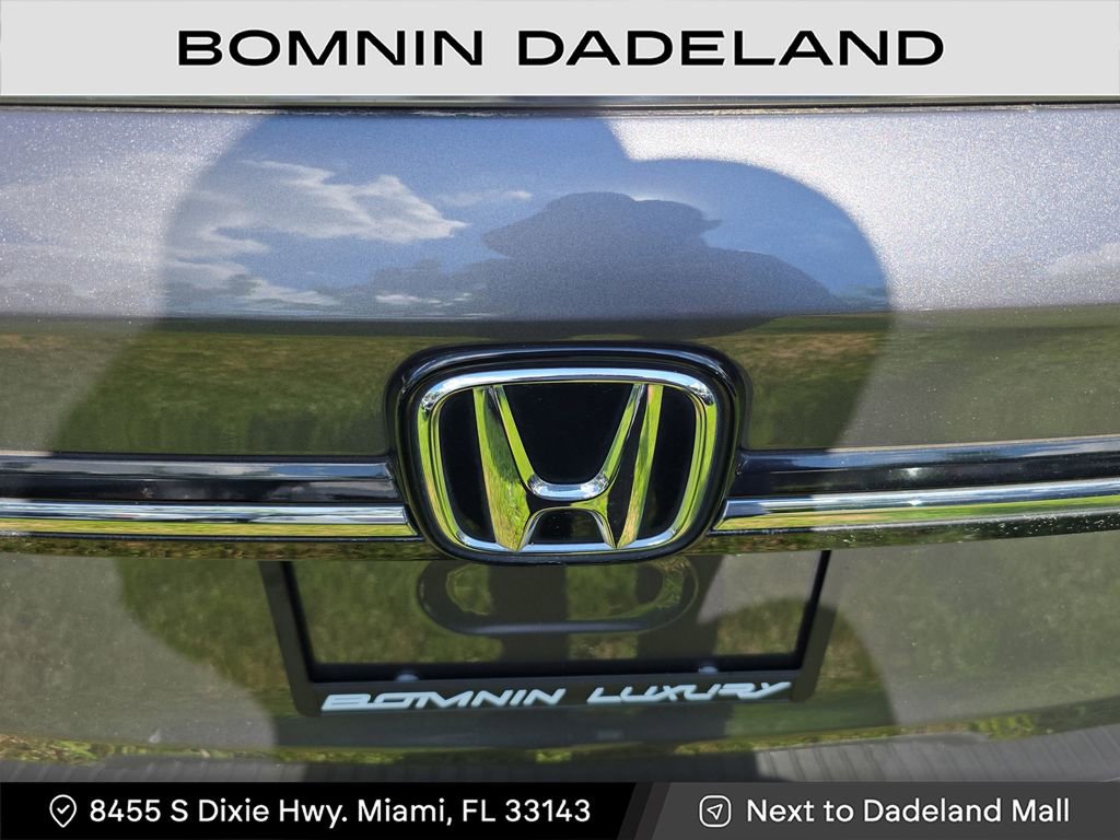 Used 2022 Honda Odyssey Elite image 6