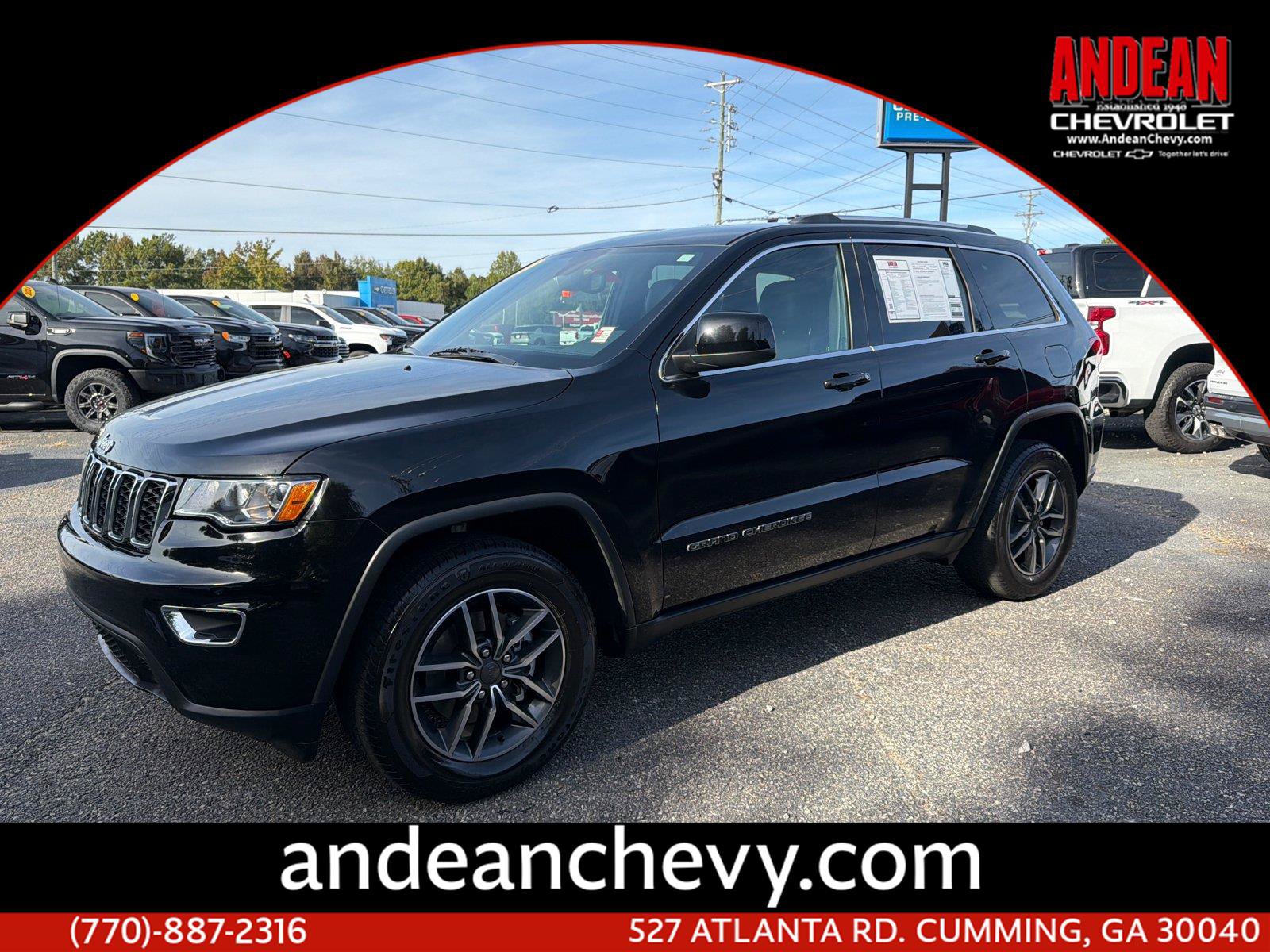Used 2019 Jeep Grand Cherokee Laredo w/ Laredo X Package RWD image 1