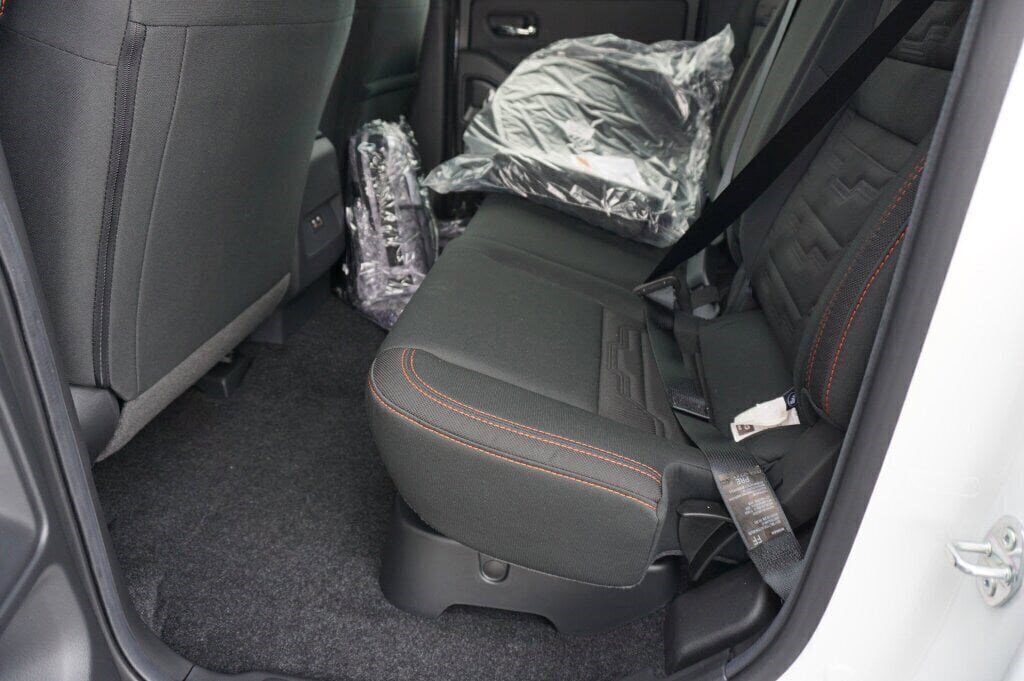 New 2025 Nissan Frontier PRO-4X AWD/4WD image 31