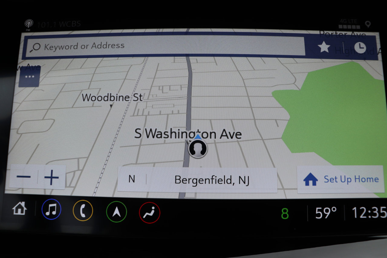 Used 2022 Buick Envision Avenir w/ Technology Package II image 35