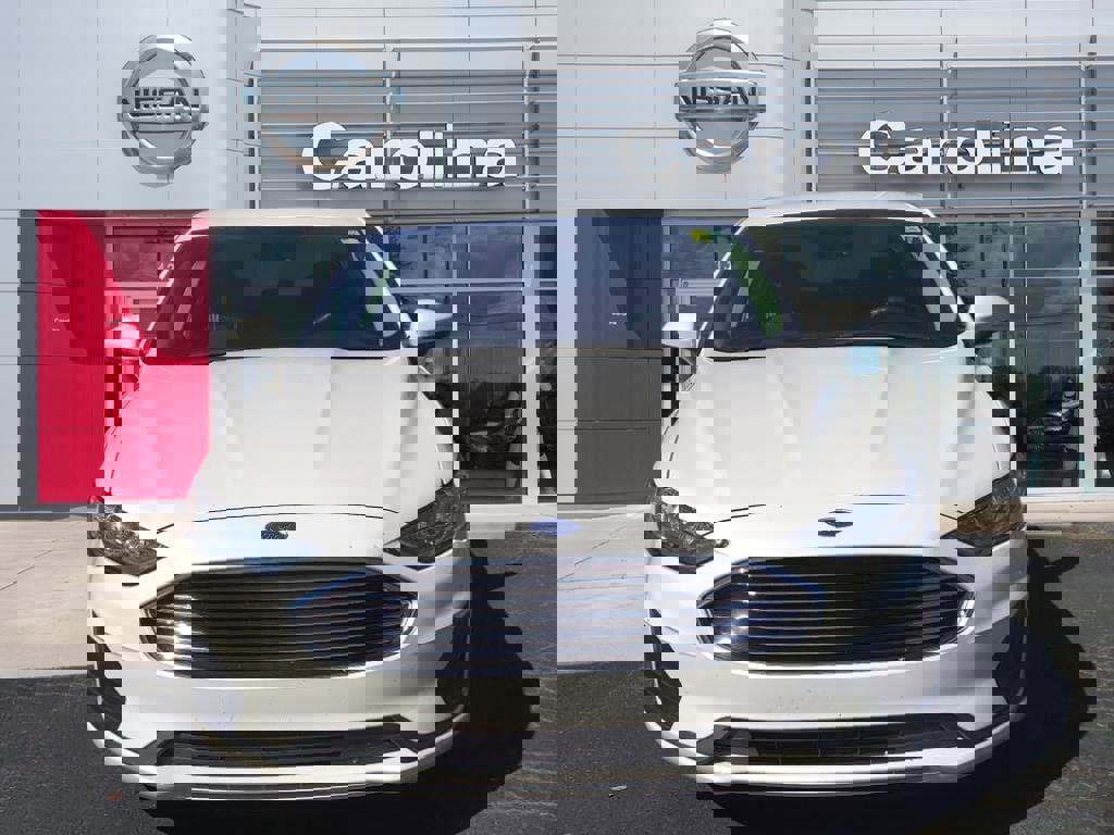 Used 2020 Ford Fusion SE video 2