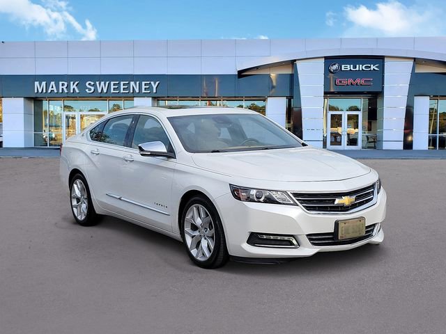 Used 2016 Chevrolet Impala LTZ w/ Enhanced Convenience Package FWD image 3