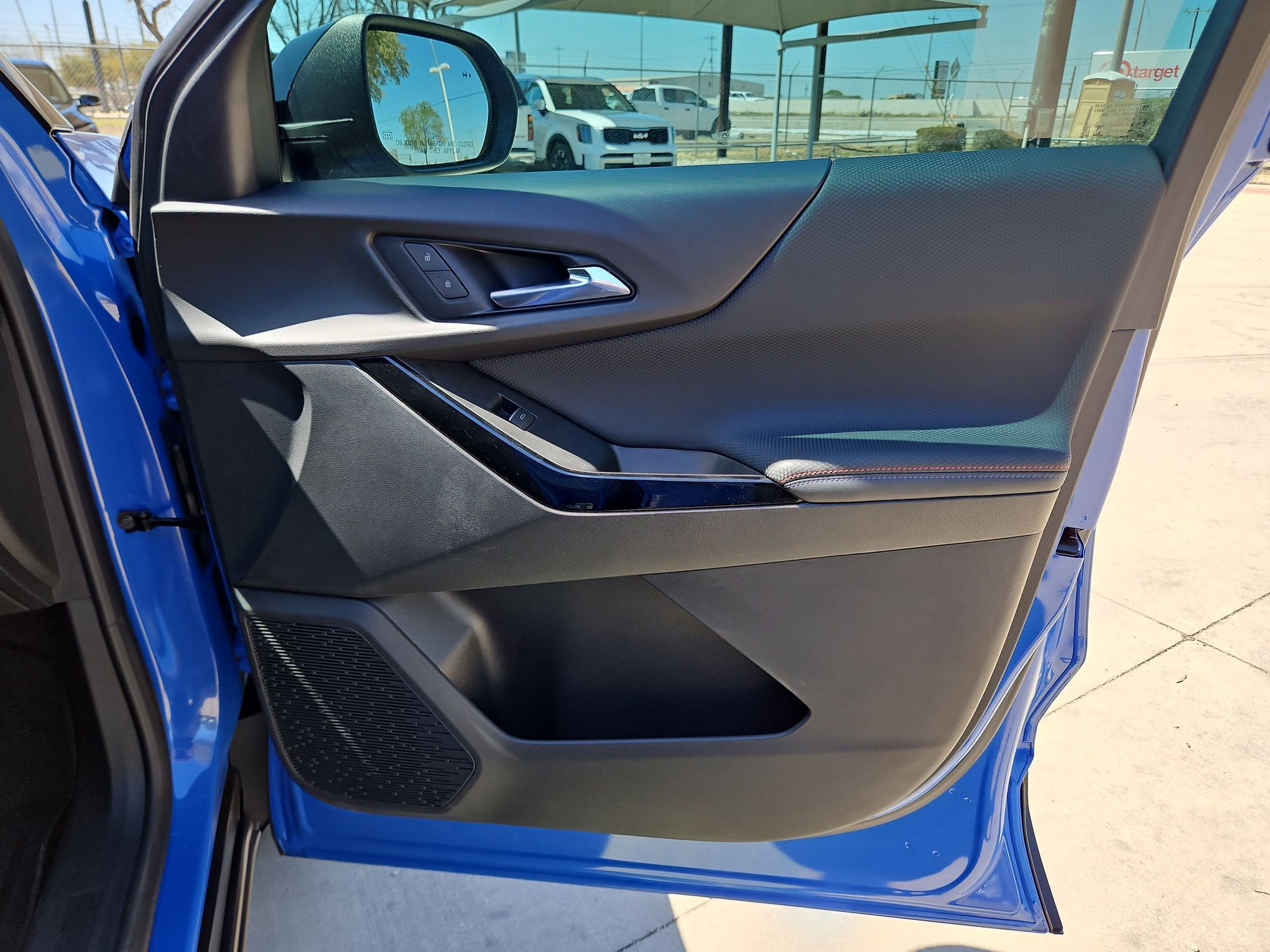 Certified 2025 Chevrolet Equinox RS w/ Safety and Technology Package image 31