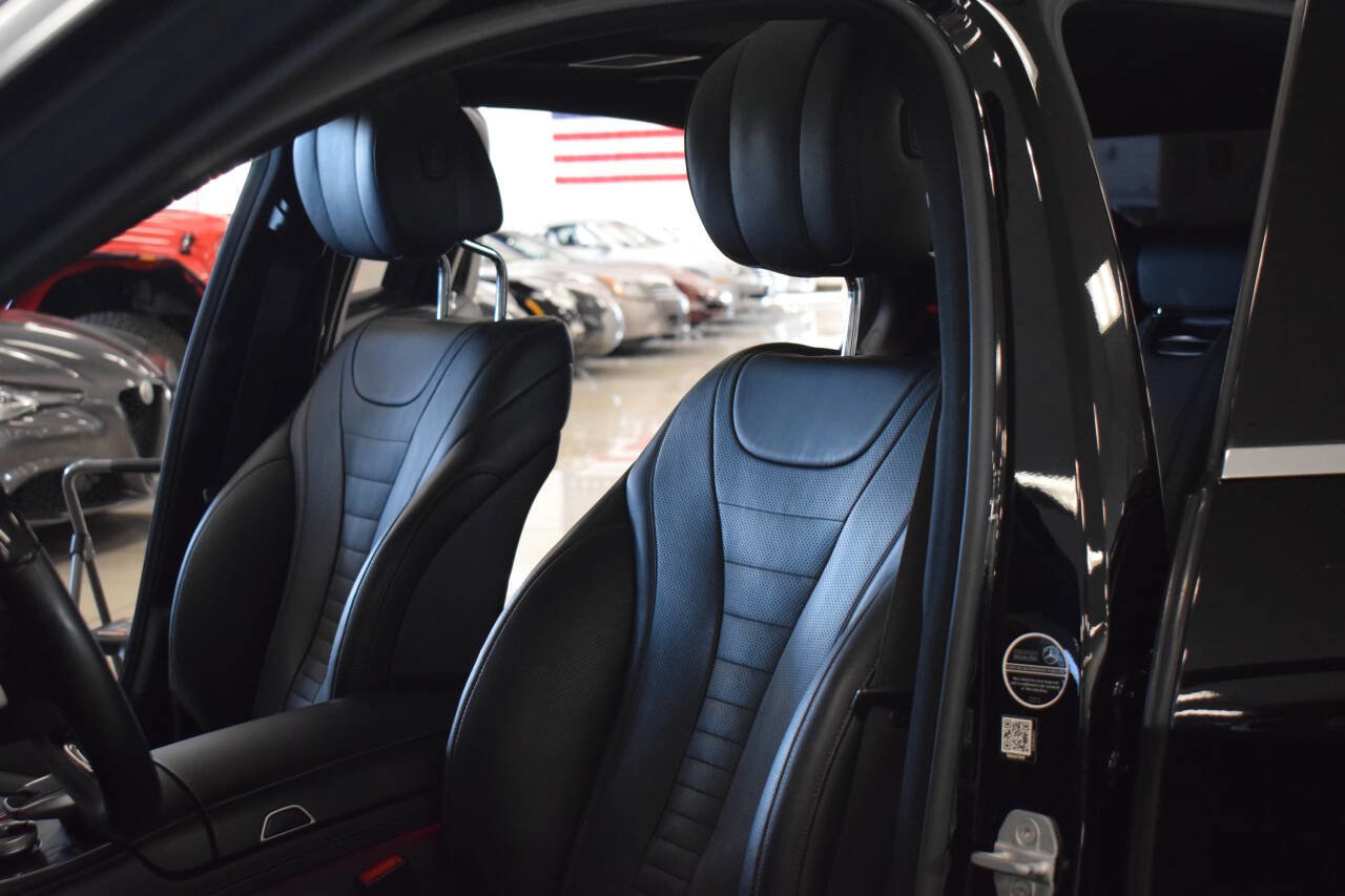 Used 2015 Mercedes-Benz S 550 Sedan image 36