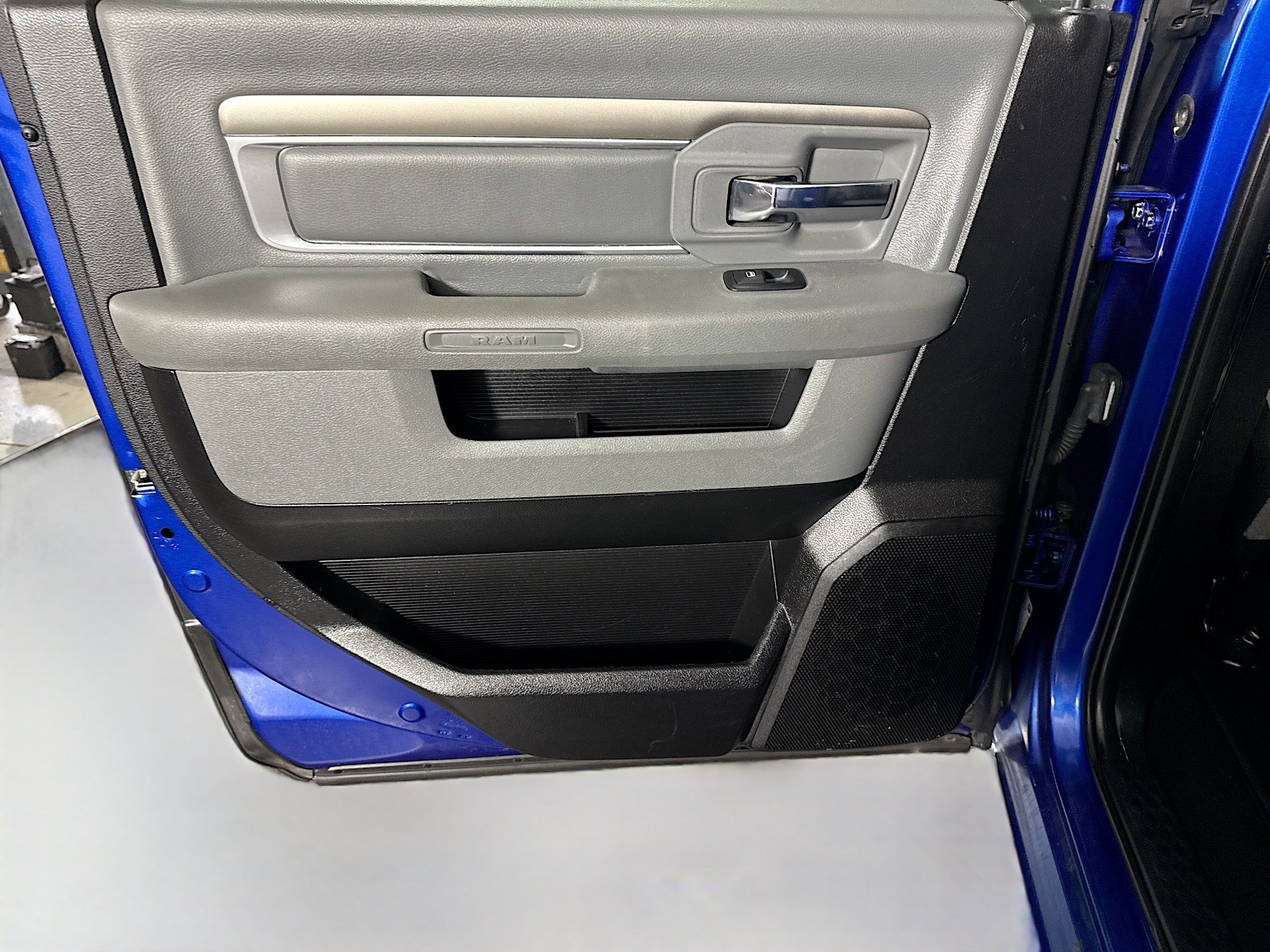 Used 2018 RAM 1500 Lone Star RWD image 25