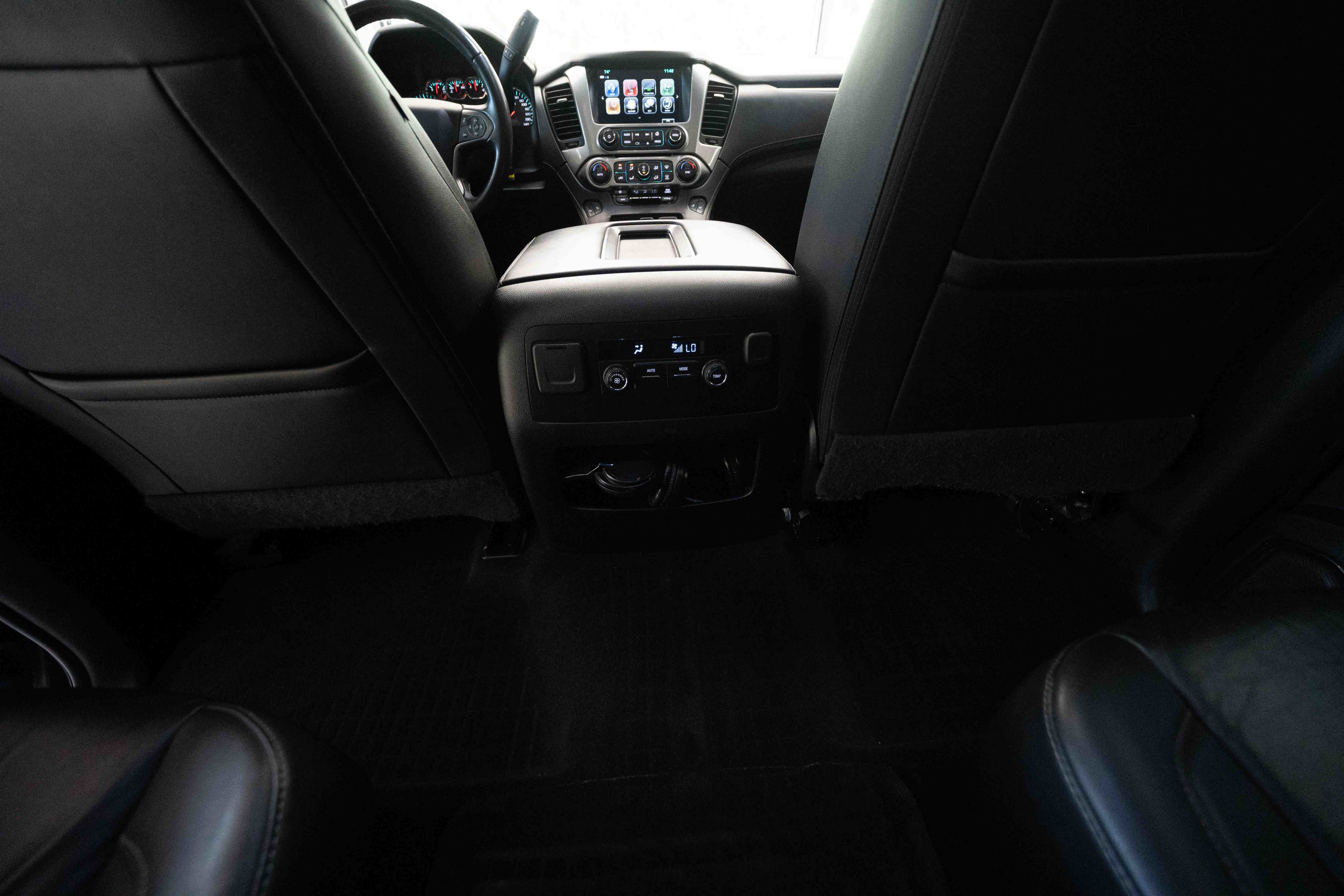 Used 2018 Chevrolet Tahoe LT w/ Z71 Midnight Edition AWD/4WD image 22