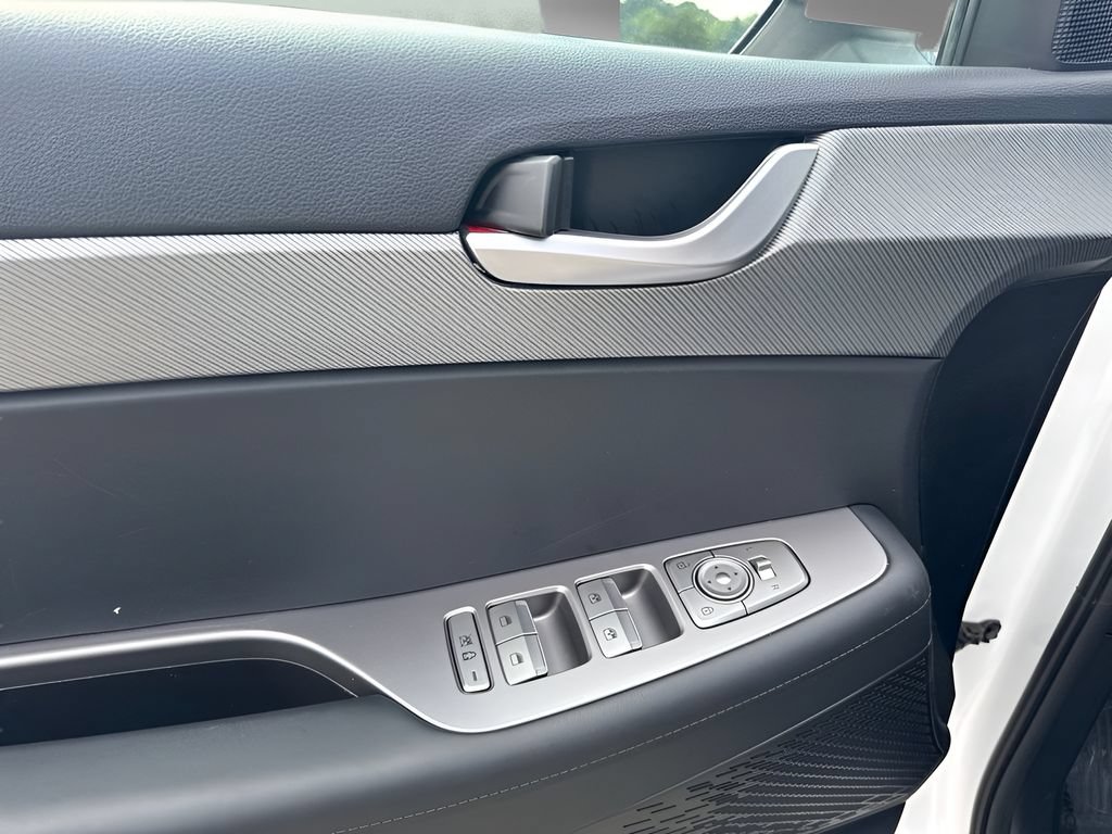 Used 2025 Hyundai Palisade SEL FWD image 18