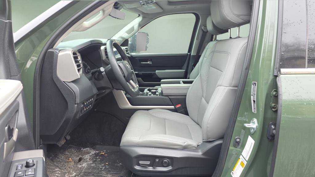 Used 2022 Toyota Tundra Limited image 11