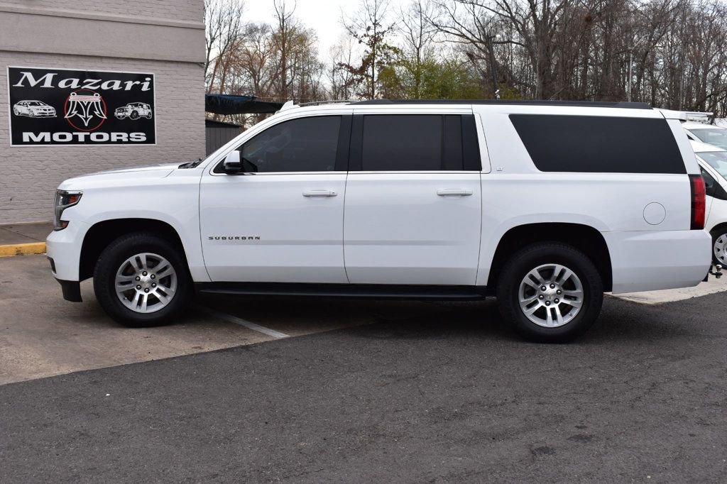 Used 2018 Chevrolet Suburban LT image 3