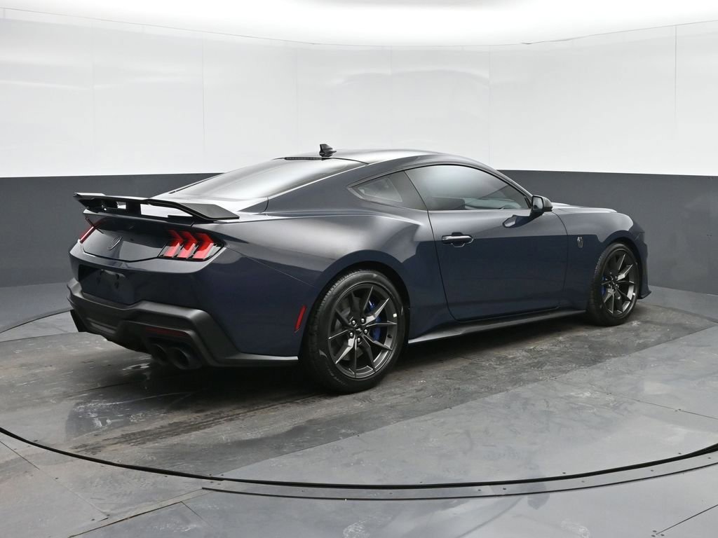 Used 2025 Ford Mustang Dark Horse image 7