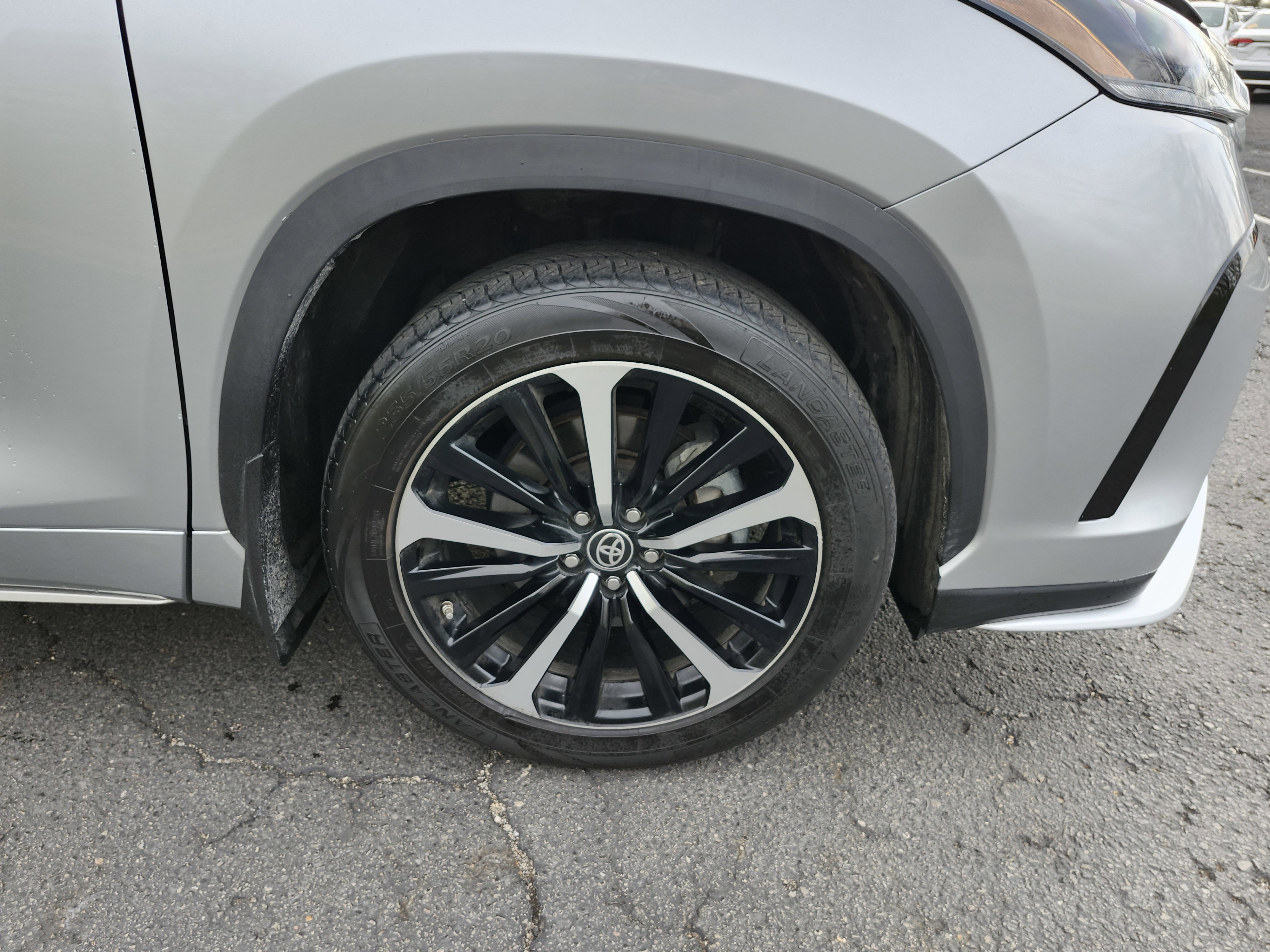 Used 2022 Toyota Highlander XSE image 15