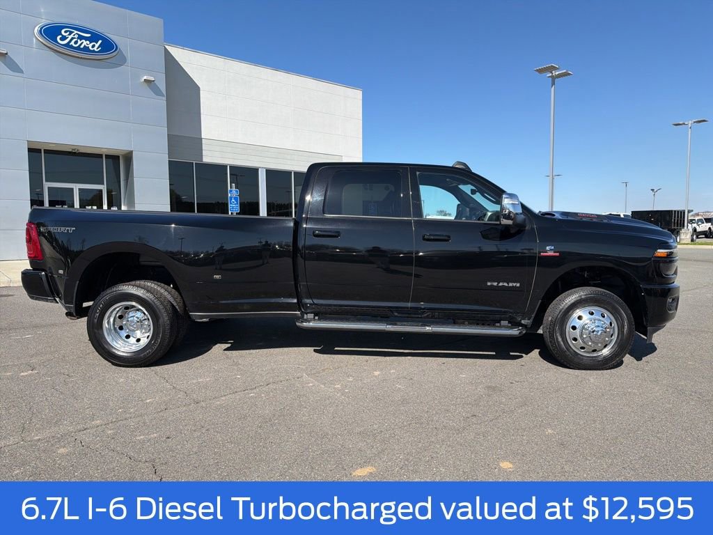 Used 2025 RAM 3500 Laramie w/ Sport Appearance Package AWD/4WD image 2