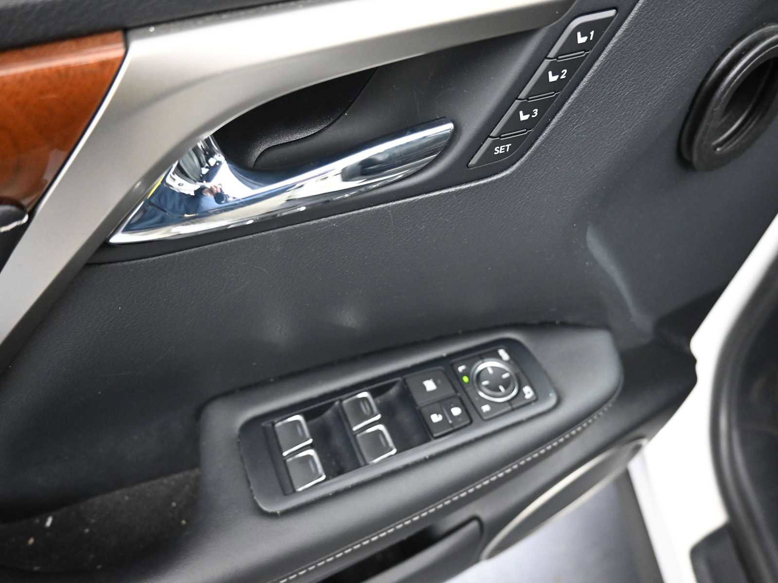 Used 2017 Lexus RX 350 AWD image 17