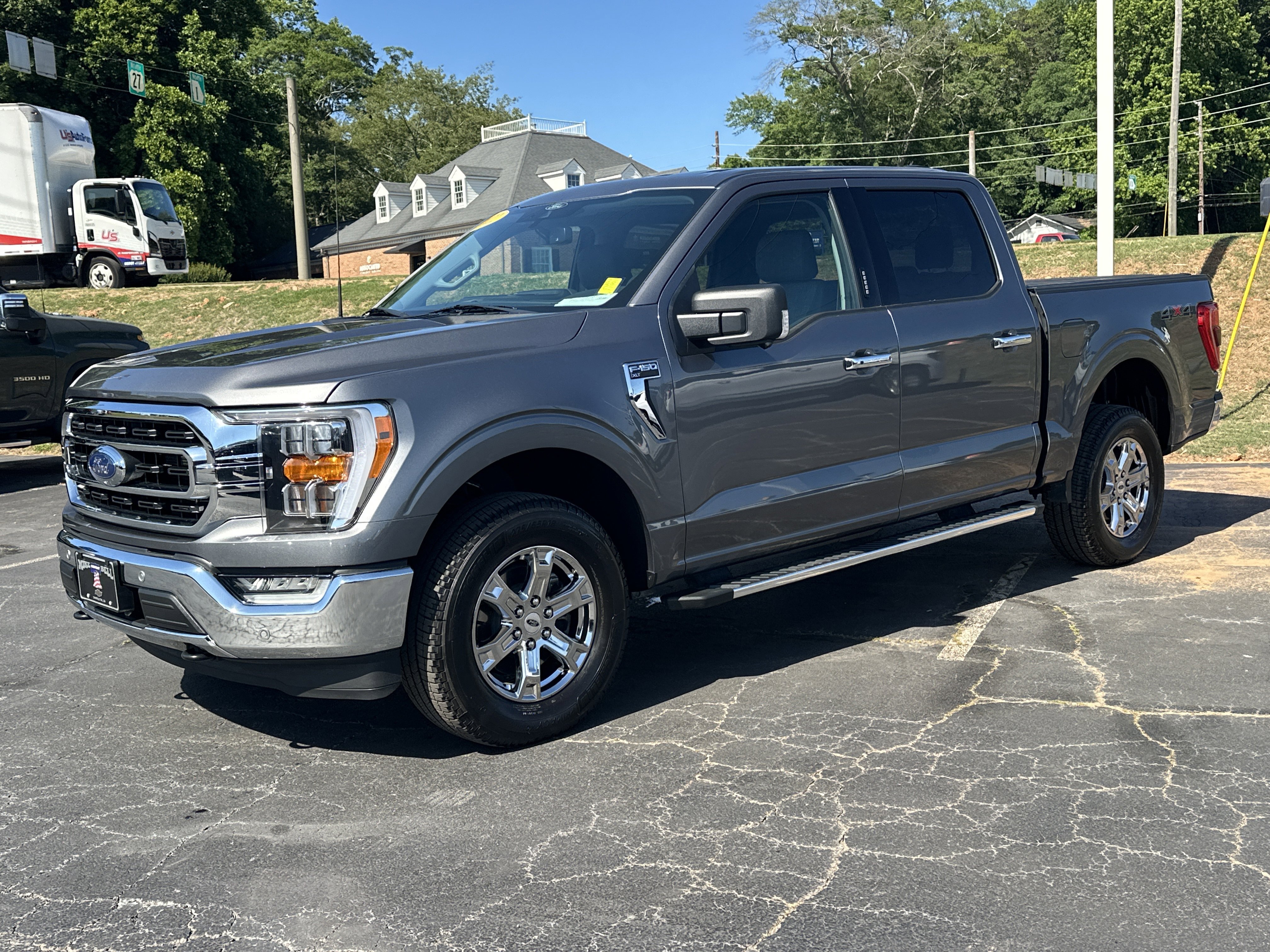 Used 2022 Ford F150 XLT w/ Equipment Group 302A High AWD/4WD image 4