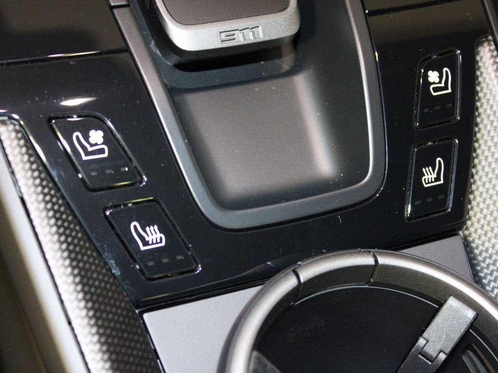 Certified 2024 Porsche 911 Carrera 4 GTS image 30