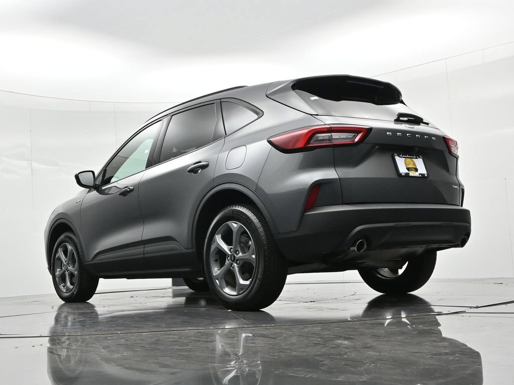 Certified 2025 Ford Escape ST-Line AWD/4WD image 20