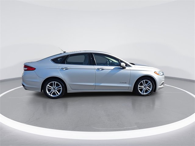 Used 2018 Ford Fusion S image 9