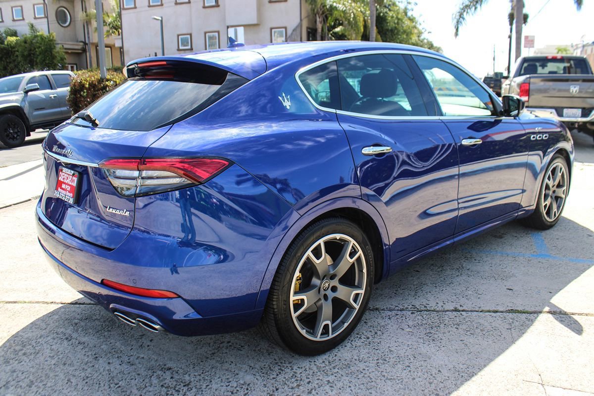Used 2023 Maserati Levante GT image 5