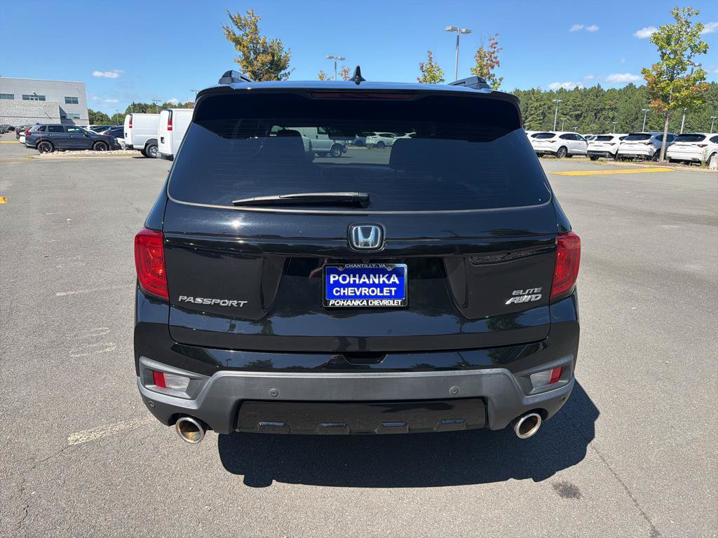 Used 2023 Honda Passport Elite image 6