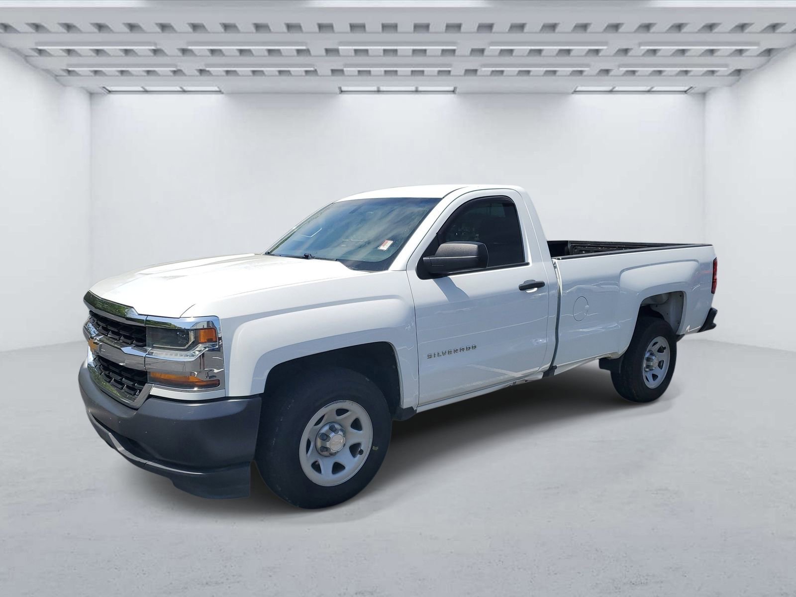 Used 2018 Chevrolet Silverado 1500 W/T image 2