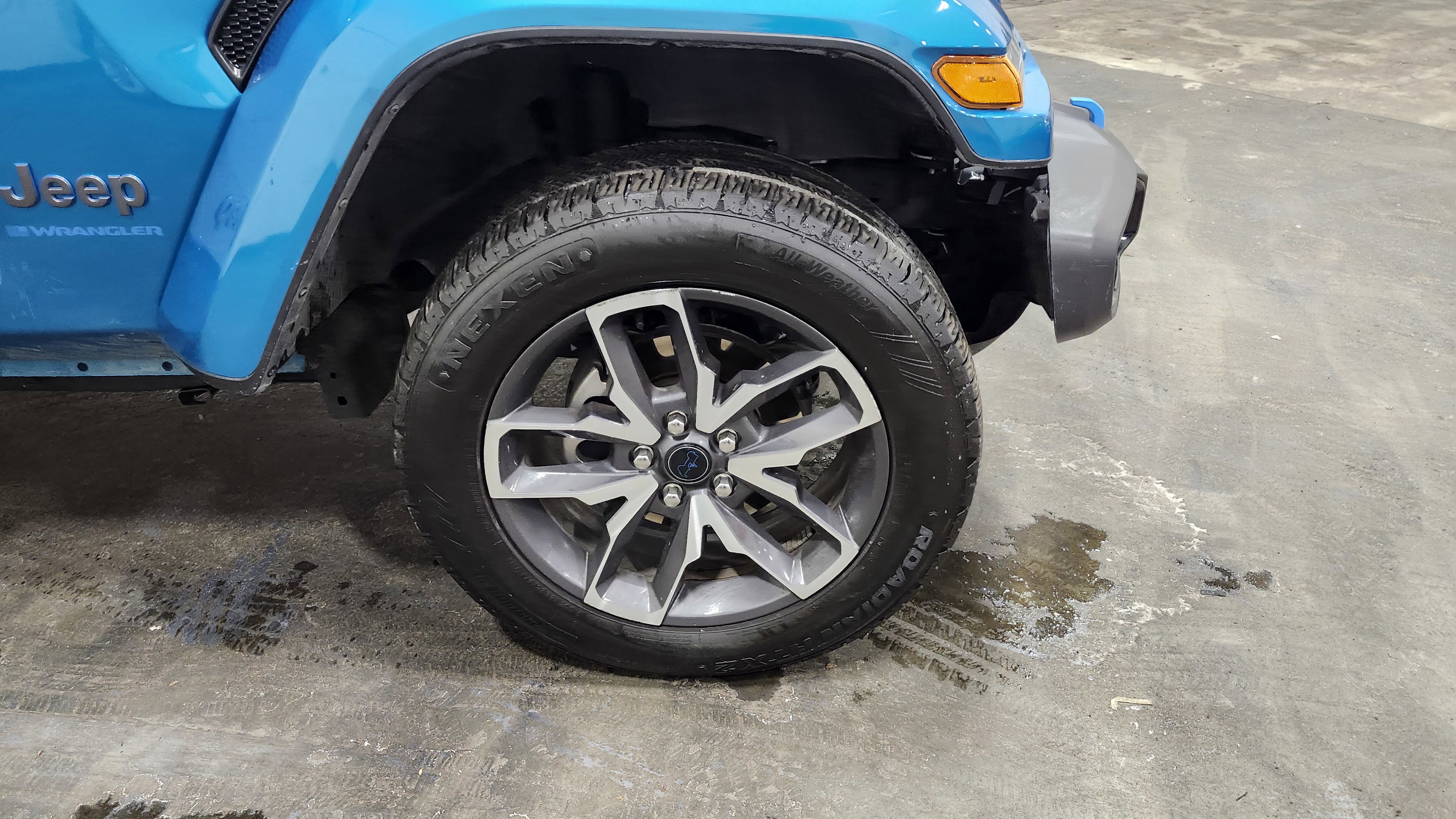 Used 2024 Jeep Wrangler Sport S w/ Convenience Group image 10