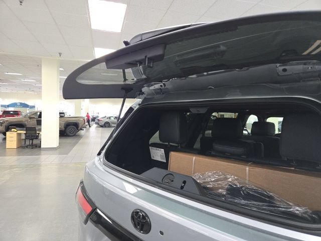 New 2026 Toyota Sequoia Platinum AWD/4WD image 17