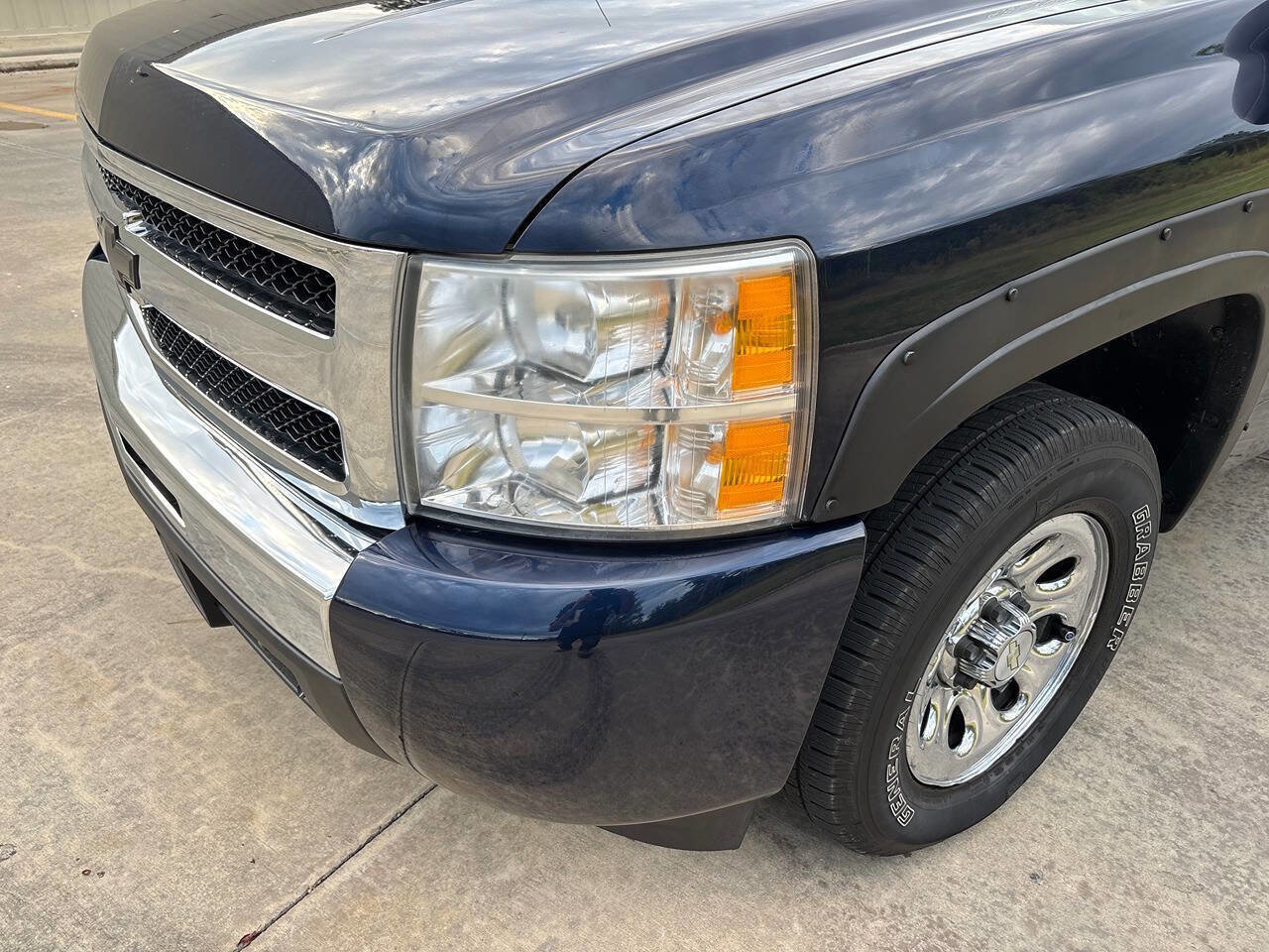 Used 2011 Chevrolet Silverado 1500 LS image 11