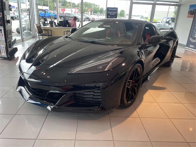 New 2025 Chevrolet Corvette Z06 video 2