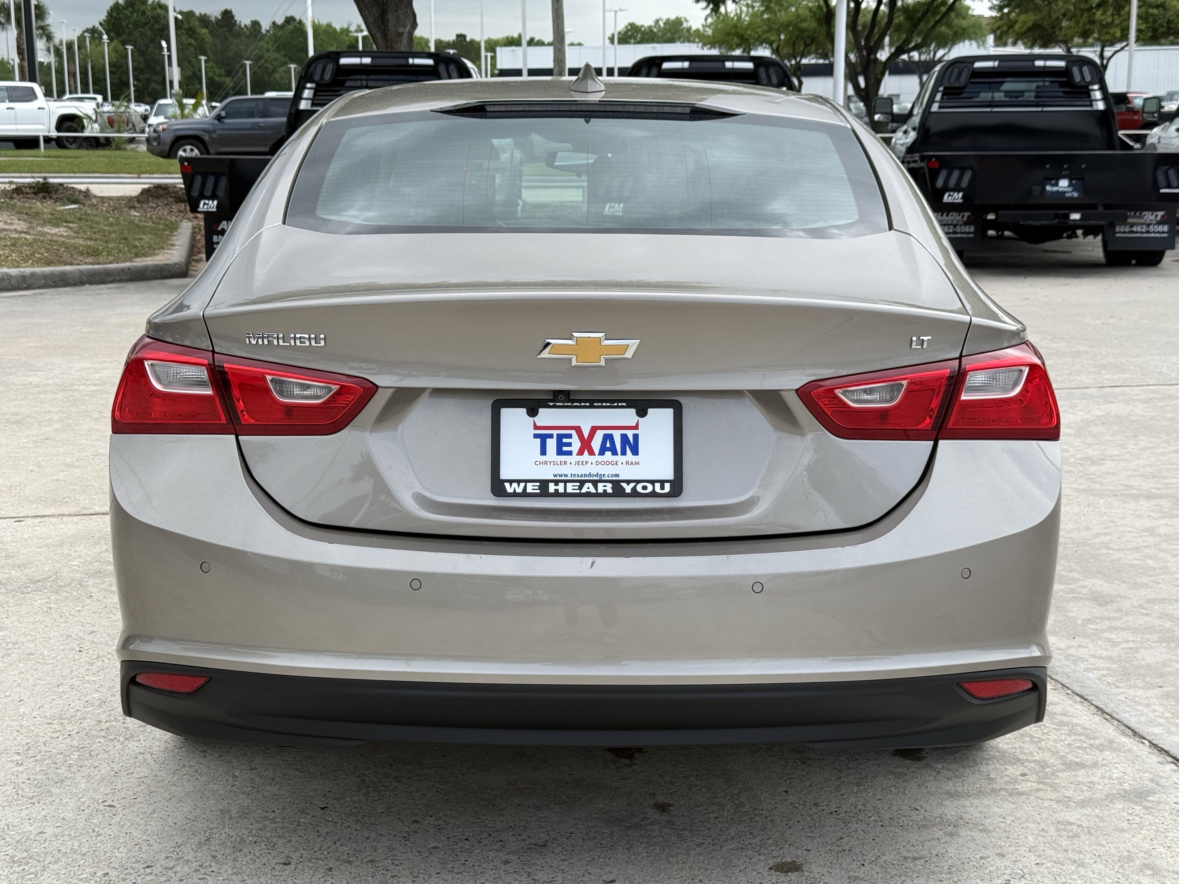 Used 2024 Chevrolet Malibu LT FWD image 6