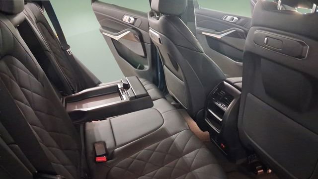 Used 2026 BMW X5 xDrive40i AWD/4WD image 15