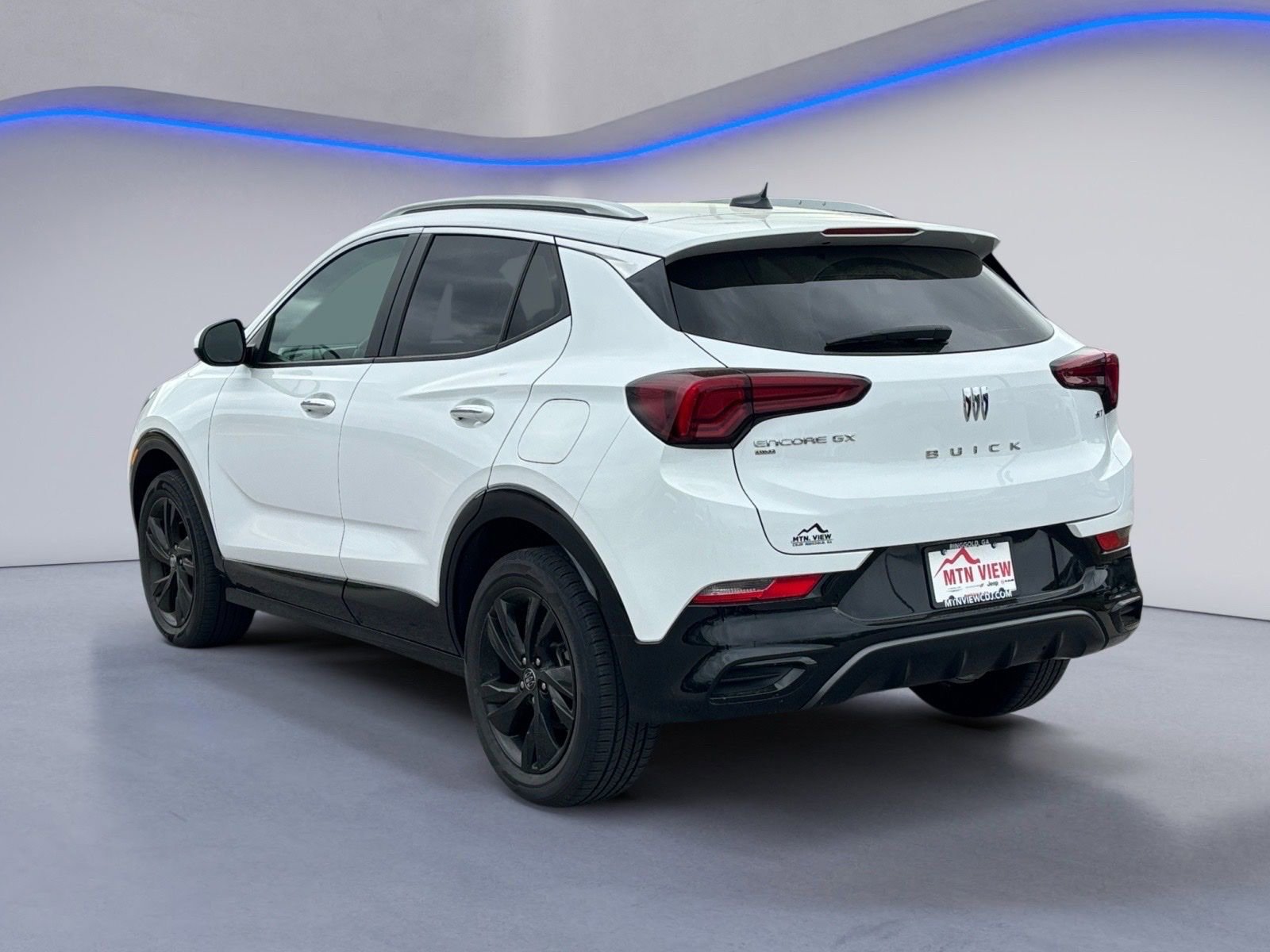Used 2024 Buick Encore GX Sport Touring AWD/4WD image 7