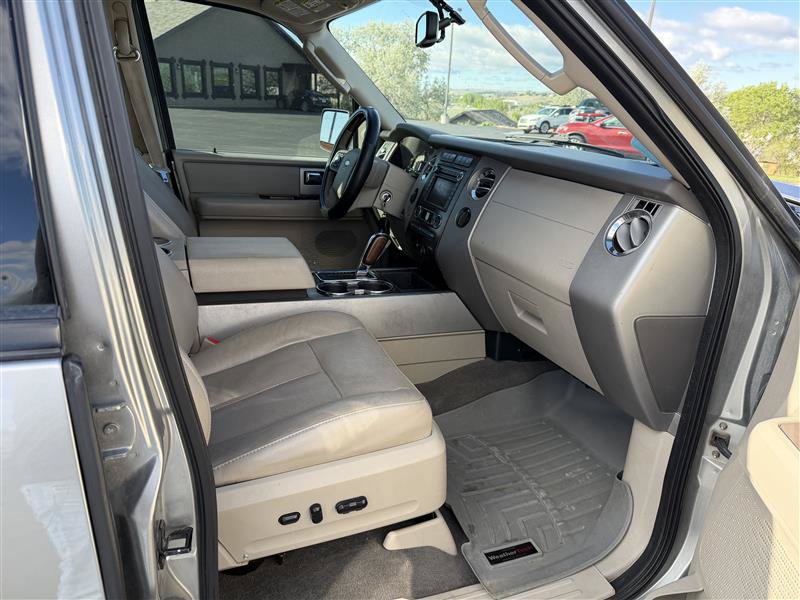 Used 2008 Ford Expedition EL Limited AWD/4WD image 10