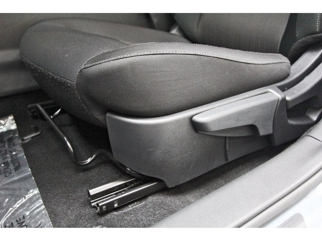 Used 2025 Nissan Sentra SV FWD image 27