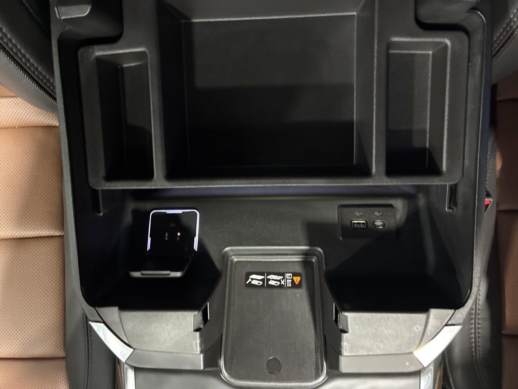 Used 2025 Chevrolet Silverado 1500 High Country w/ Technology Package image 46