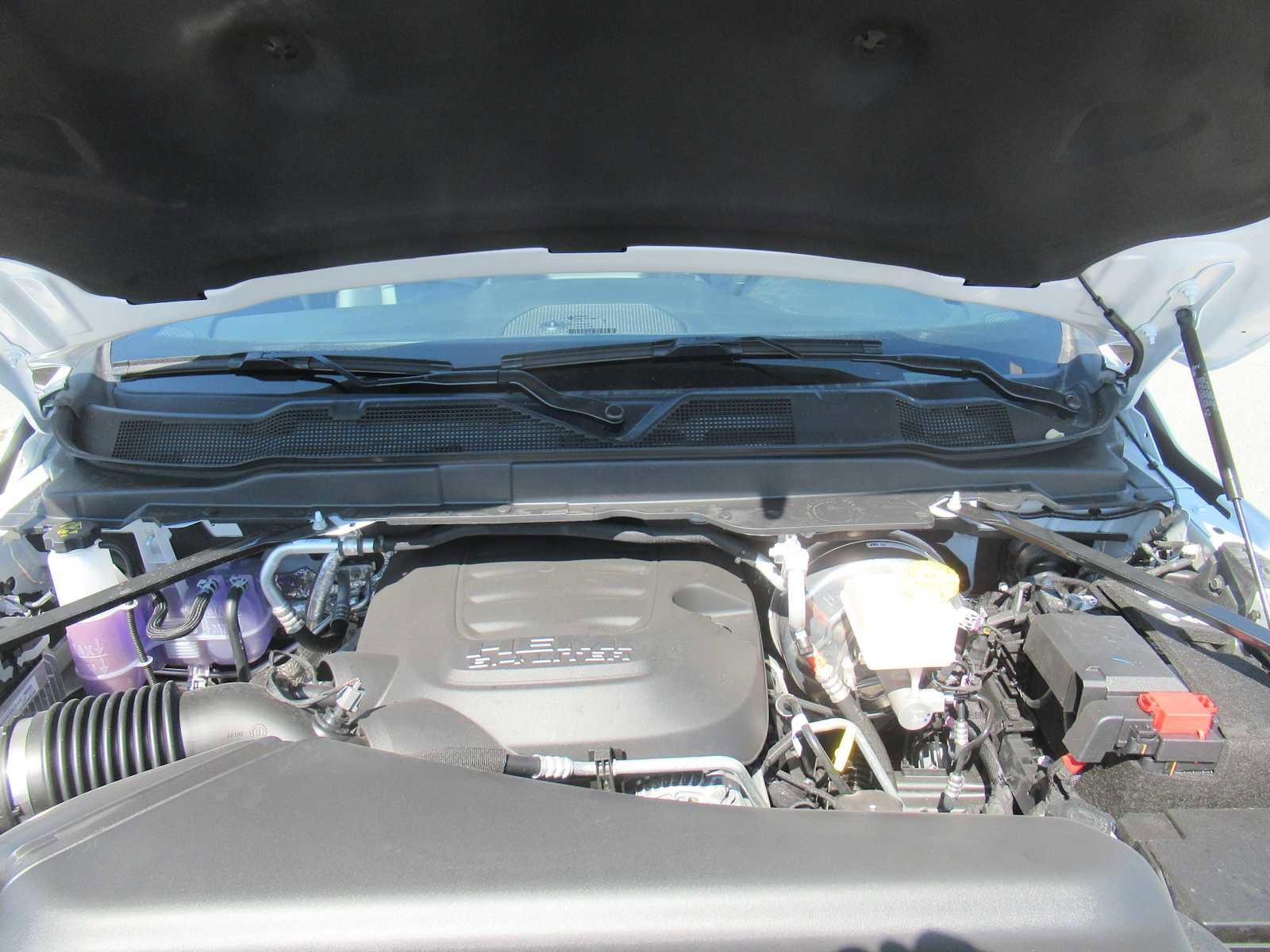 New 2026 RAM 2500 Tradesman w/ Chrome Appearance Group image 16